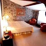 Hébergement de vacances Château De Floure - Et Piscine Extérieure Chauffée