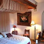 Hébergement de vacances Château De Floure - Et Piscine Extérieure Chauffée