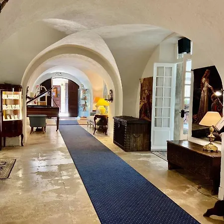 Chateau De Holiday home *