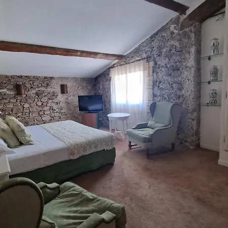 Chateau De Floure - Et Piscine Exterieure Chauffee Prázdninový dům