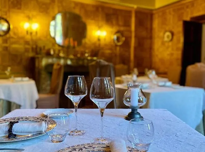 Chateau De Floure - Et Piscine Exterieure Chauffee