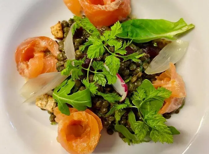 Holiday home Chateau De Floure - Et Piscine Exterieure Chauffee