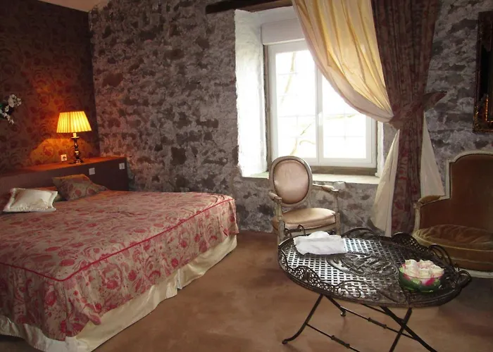 Holiday home Chateau De Floure - Et Piscine Exterieure Chauffee Carcassonne