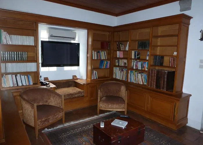 Holiday home Chateau De Floure - Et Piscine Exterieure Chauffee