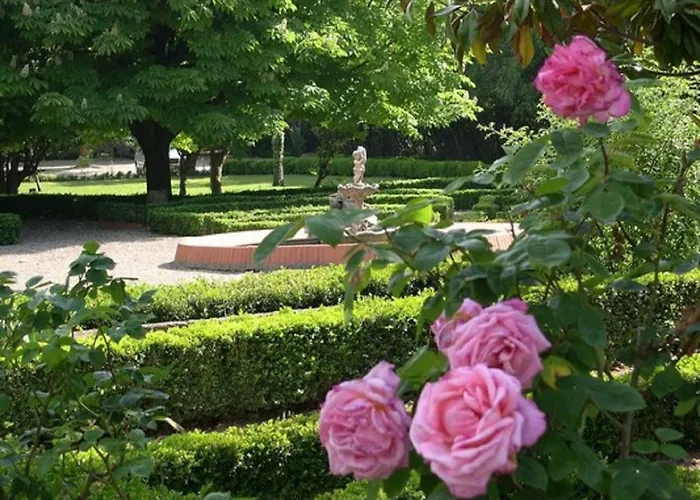 Chateau De Floure - Et Piscine Exterieure Chauffee