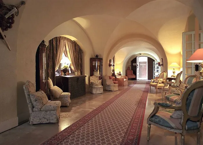 Chateau De Floure - Et Piscine Exterieure Chauffee *