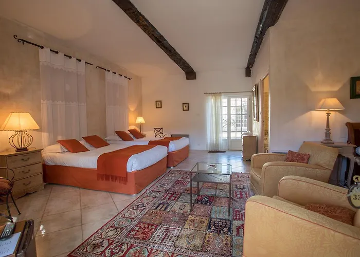 Chateau De Floure - Et Piscine Exterieure Chauffee *