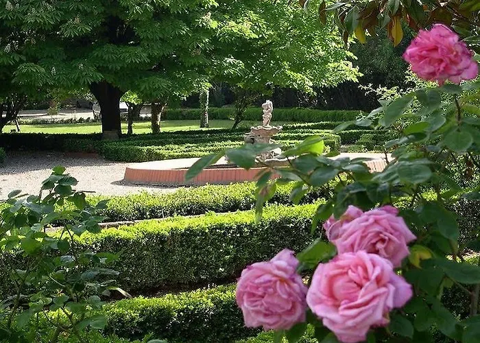 Chateau De Floure - Et Piscine Exterieure Chauffee