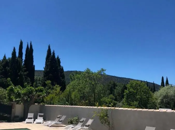 Holiday home Chateau De Floure - Et Piscine Exterieure Chauffee